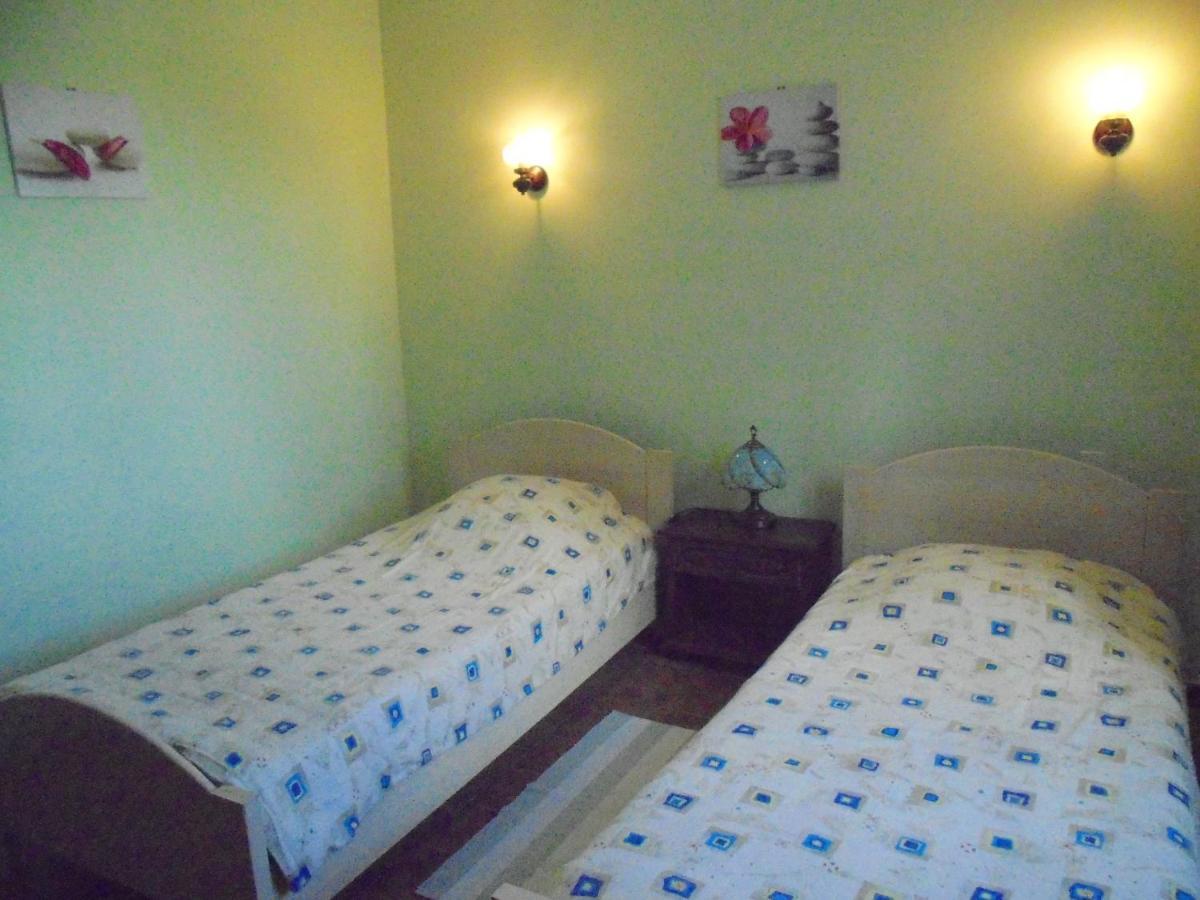 Holiday home Maison L'acanaud Malaucene
